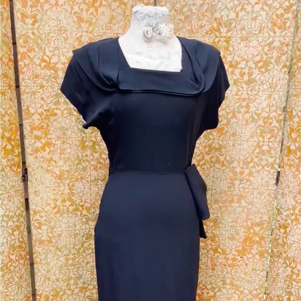 Vintage 1940s Rayon Dress - Picture 2 of 11